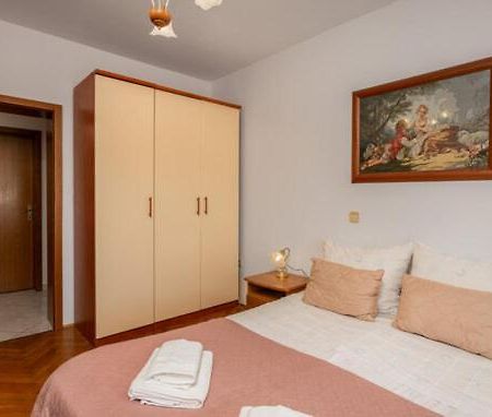 Apartment Sabina&Zoran Malinska Bagian luar foto