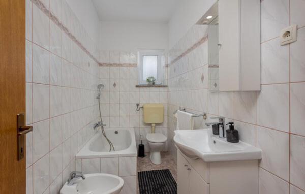 Apartment Sabina&Zoran Malinska Bagian luar foto
