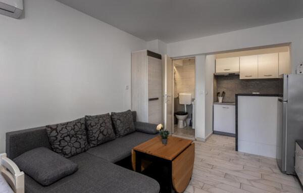 Apartment Sabina&Zoran Malinska Bagian luar foto